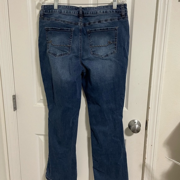 Maurice’s Jeans size 14 SHORT - Picture 4 of 7